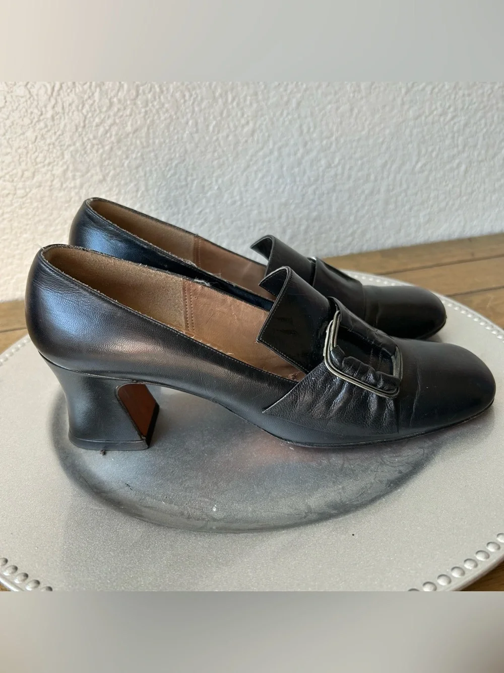 Vintage Black Leather Bow Heels by Kushins California Boutique Pumps | 1960s